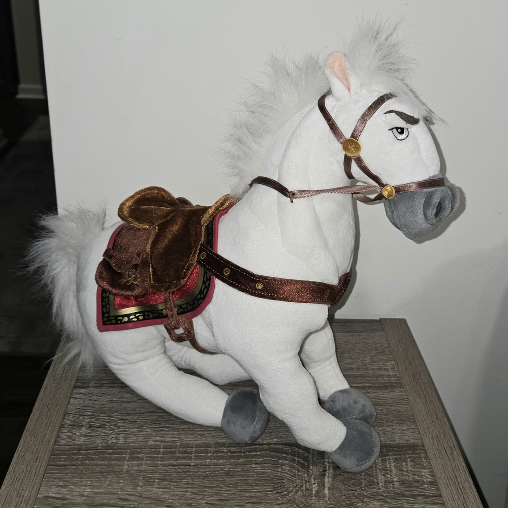 Disney Store Tangled Rapunzel Horse Maximus Plush Stuffed Animal 15" - Picture 3 of 7